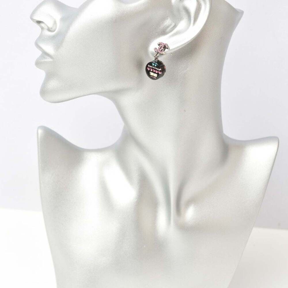 CHANEL Authentic Black Logo Earrings - Picture 3 of 6